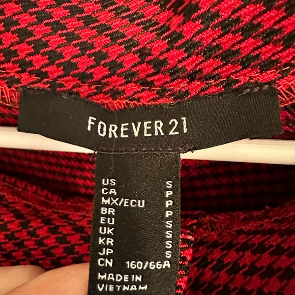Black and red forever 21 trouser - Picture 2 of 4